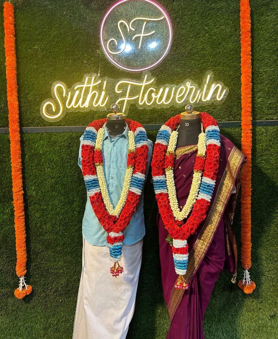 Grand Tricolor Wedding Garlands (Varmala Set)